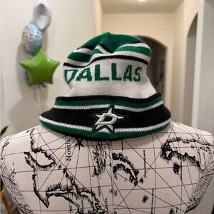 47 Brand Black and Green Knit Beanie